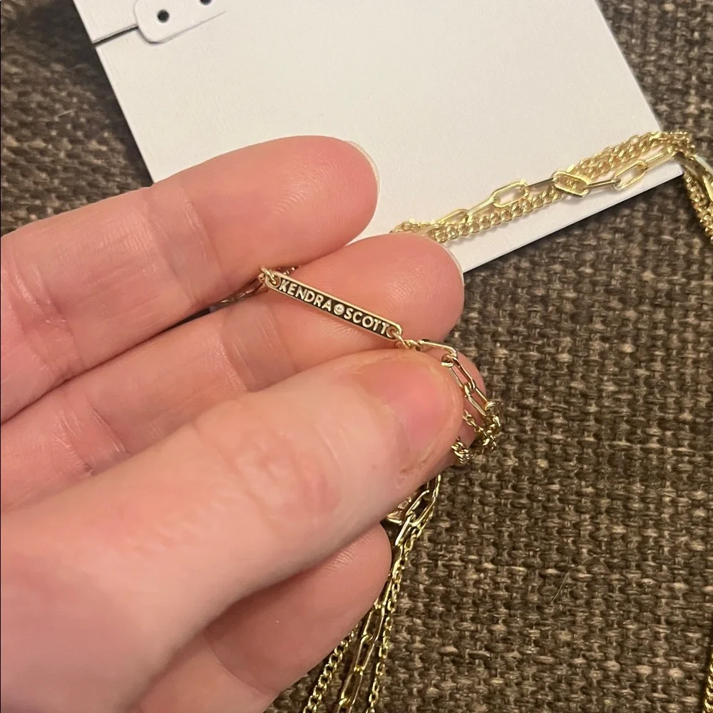 Kendra Scott mini Elisa triple strand necklace - Picture 4 of 9